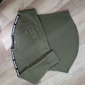 Hollister longsleeve size m